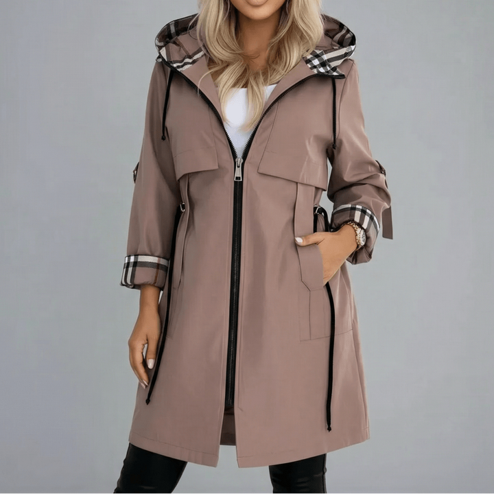 WATERPROOF & WINDPROOF COAT